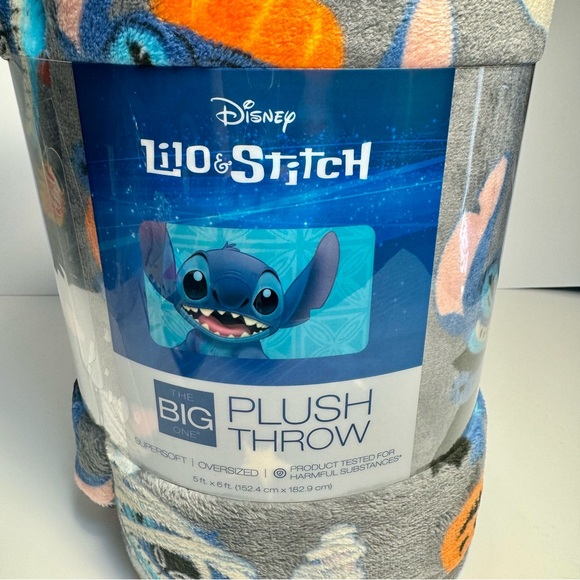 NWT. Disney Stitch Halloween plush Throw. The gray Blanket. Stitch in costumes - Picture 4 of 11